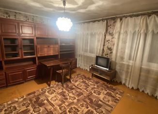 Продажа 3-ком. квартиры, 46 м2, Татарстан, Комсомольская улица, 2А