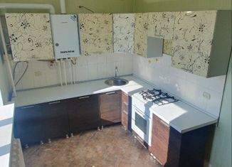 Продам 1-комнатную квартиру, 39.5 м2, посёлок Строитель, микрорайон Южный, 18