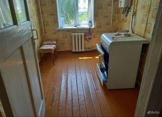 Продаю 3-ком. квартиру, 55 м2, поселок городского типа Приютово, Первомайская улица, 1Б