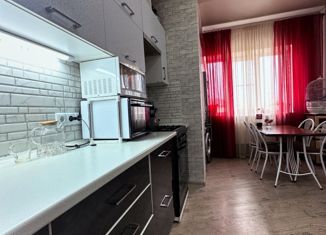Продаю 2-комнатную квартиру, 65 м2, Ростовская область, 1-й Новый переулок, 26Н