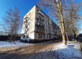 Продается 4-ком. квартира, 63.5 м2, Малая Вишера, Пушкинская улица, 42