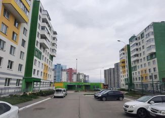 Продается 3-комнатная квартира, 66.4 м2, Березники, ЖК Любимов, Прикамская улица, 7