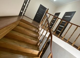 Продается дом, 298 м2, село Крым, 19-я линия
