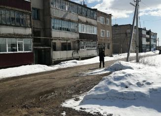 Продаю трехкомнатную квартиру, 58 м2, село Кержемок, улица Мира, 24