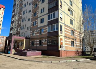 Продажа двухкомнатной квартиры, 56 м2, Уфа, улица Юрия Гагарина, 51