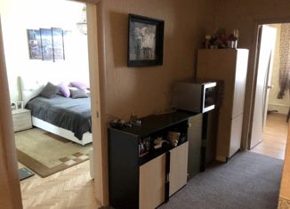 Продам 2-ком. квартиру, 60 м2, Москва, улица Хачатуряна, 7, улица Хачатуряна
