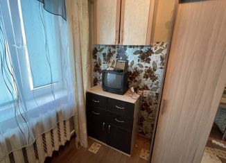 Комната на продажу, 10.3 м2, Нефтеюганск, 10-й микрорайон, 30