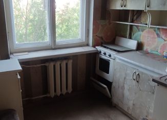 2-ком. квартира на продажу, 46 м2, Апатиты, улица Космонавтов, 8