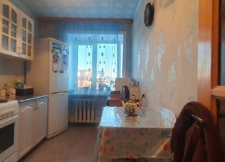 Продажа 2-ком. квартиры, 50 м2, село Птичник, улица 40 лет Победы, 1