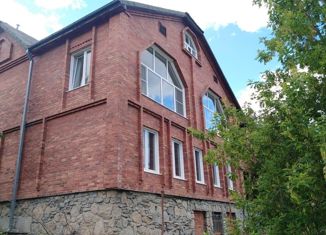 Продажа дома, 486.9 м2, поселок городского типа Верх-Нейвинский, улица Ломоносова, 2А