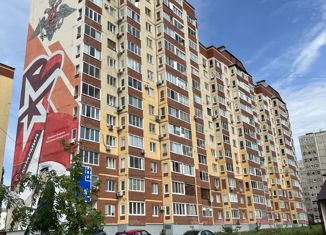 Продается четырехкомнатная квартира, 125 м2, Уфа, улица Мубарякова, 12