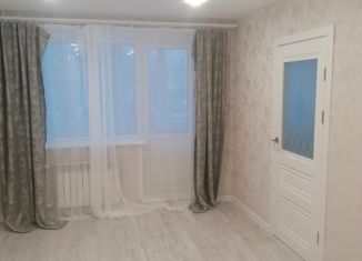 Продаю 3-комнатную квартиру, 56 м2, Самара, улица Авроры, 93, метро Спортивная