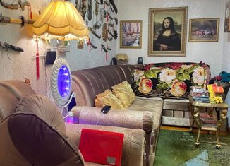 Продажа однокомнатной квартиры, 30 м2, Сибай, улица Ленина, 10