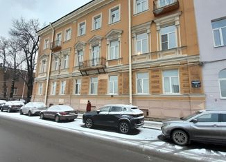 Продам квартиру студию, 26.7 м2, Санкт-Петербург, Синопская набережная, 32/35, метро Площадь Александра Невского-1