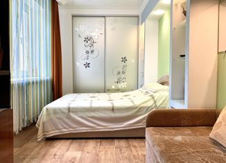 Продам 2-ком. квартиру, 48.9 м2, посёлок городского типа Партенит, Солнечная улица, 7