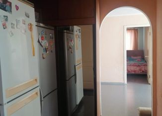 Продажа 4-комнатной квартиры, 61.7 м2, Кемерово, улица Александрова, 15А, Кировский район