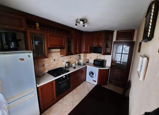 Продажа трехкомнатной квартиры, 60.1 м2, Москва, Батюнинская улица, 1, Батюнинская улица