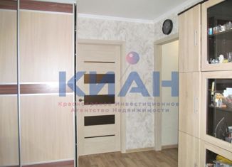 Продается 2-комнатная квартира, 45 м2, Красноярск, Ульяновский проспект, 24А