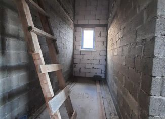 Продаю дом, 110 м2, Элиста, улица Кийкова, Южный район