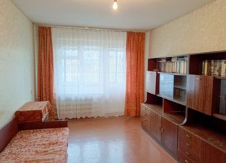 Продаю двухкомнатную квартиру, 44.2 м2, Железногорск, улица Гагарина, 9к1