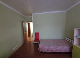 Продается 3-комнатная квартира, 62 м2, поселок Раздольный, Кольцевая улица, 6