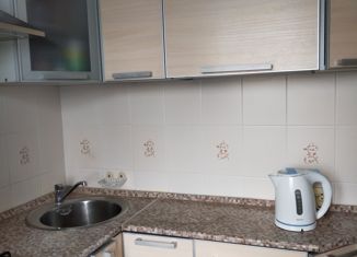 Продается двухкомнатная квартира, 44.6 м2, Новотроицк, Советская улица, 136