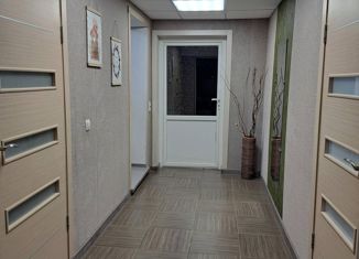 Продаю дом, 238 м2, село Исетское, Светлая улица, 1