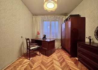 Продаю трехкомнатную квартиру, 61.2 м2, Санкт-Петербург, улица Фрунзе, 27, метро Московская