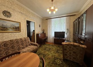 Продам трехкомнатную квартиру, 72.4 м2, Нижегородская область, Коммунистическая улица, 61