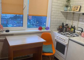 Продам 1-ком. квартиру, 34 м2, городской посёлок имени Свердлова, 1-й микрорайон, 2