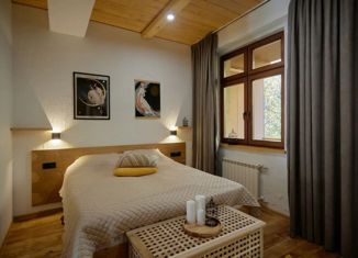 Продаю дом, 126 м2, посёлок городского типа Красная Поляна, улица Турчинского, 79с1