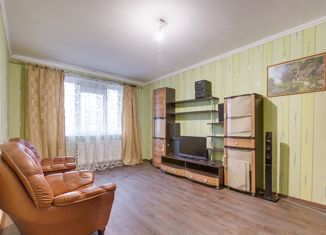 Продается 1-комнатная квартира, 39.3 м2, Санкт-Петербург, Елагинский проспект, 40к4, Елагинский проспект