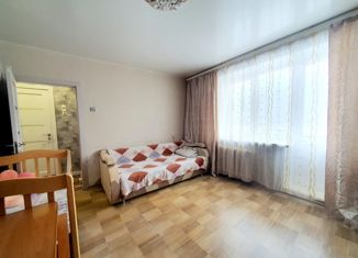 Продается двухкомнатная квартира, 39.6 м2, Томская область, улица Ленина, 108