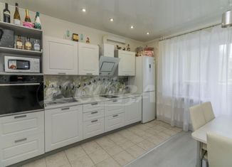 Продается 1-комнатная квартира, 42.1 м2, Тюмень, Амурская улица, 4, Калининский округ