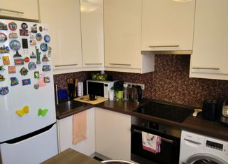 Продам 1-комнатную квартиру, 40.4 м2, Щербинка, улица Барышевская Роща, 24