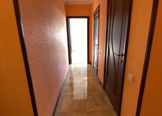 Продается 2-ком. квартира, 68 м2, Таганрог, улица Маршала Жукова, 223А