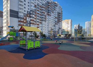 Двухкомнатная квартира на продажу, 70.3 м2, Новороссийск, улица Удалова, 7, ЖК Уютный