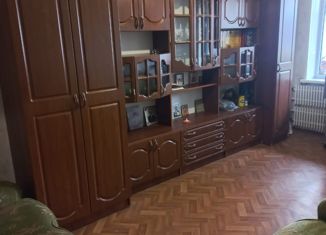 Продается 2-ком. квартира, 48 м2, Курск, Республиканская улица, 50Е