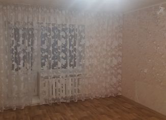 Продам четырехкомнатную квартиру, 75.2 м2, Вятские Поляны, Советская улица, 47