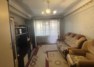 Продаю 3-комнатную квартиру, 60 м2, Краснокаменск, 4-й микрорайон, 430