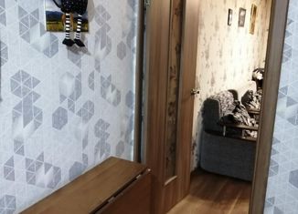 Продажа 3-комнатной квартиры, 50 м2, Ленск, улица Победы, 8