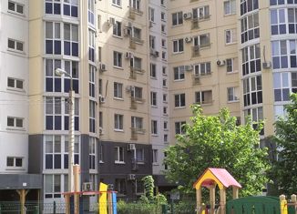 Продается трехкомнатная квартира, 73.3 м2, Волгоград, проспект имени В.И. Ленина, 72А, Центральный район