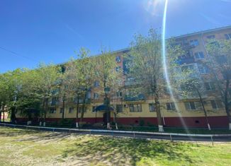 Продается 2-комнатная квартира, 44 м2, Элиста, 4-й микрорайон, 11, 4-й микрорайон