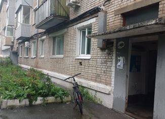 Продажа 2-комнатной квартиры, 40.1 м2, посёлок городского типа Смоляниново, Школьный переулок, 26