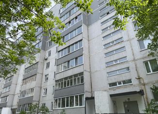 Продаю трехкомнатную квартиру, 64.8 м2, Ульяновская область, улица Орлова, 27