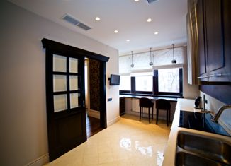 Продам 4-комнатную квартиру, 173.9 м2, Москва, улица Маршала Бирюзова, 31, улица Маршала Бирюзова