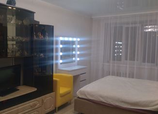 Продам 1-ком. квартиру, 38 м2, село Авдон, улица 60 лет СССР, 27/1