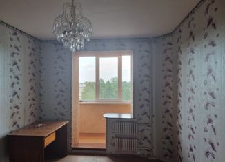 Продаю 4-ком. квартиру, 78.2 м2, Саянск, Октябрьский микрорайон, 27