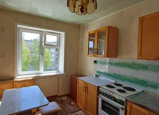 Продам 3-комнатную квартиру, 65 м2, Иркутская область, проспект Мира, 3