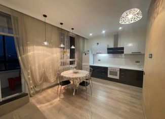 Продаю двухкомнатную квартиру, 70 м2, Москва, улица Вавилова, 27, ЖК Вавилов Дом